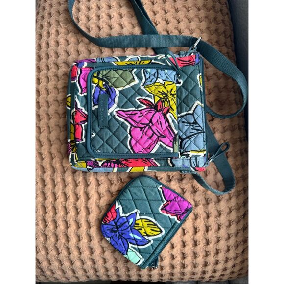 Vera Bradley‎ Hipster Falling Flowers Floral Crossbody Bag Wallet New - Picture 9 of 12